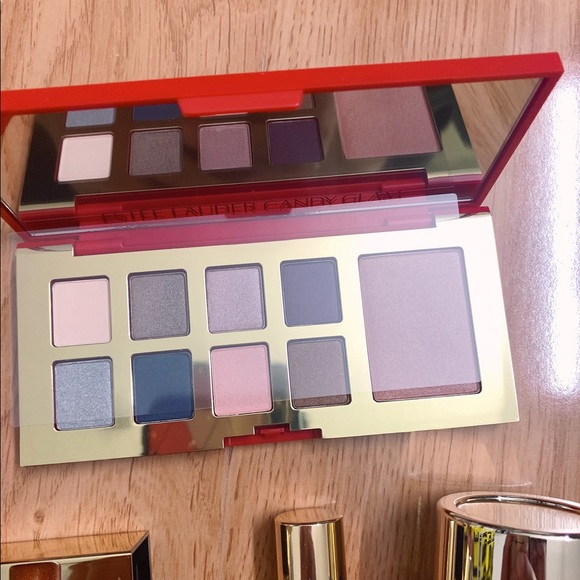 6 Full Size Estee Lauder Makeup Set - Picture 2 of 6